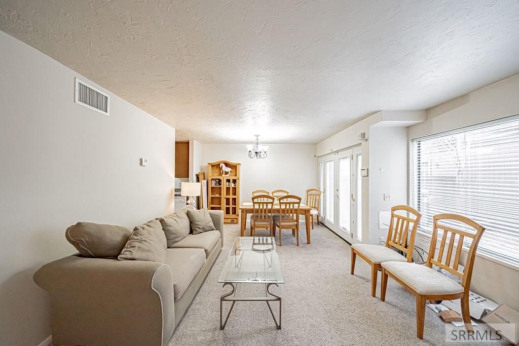 Image 11 of property listing at 1425 #5 Presto Street # 5, Idaho Falls, ID 83402