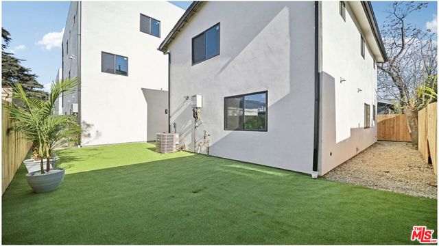 11314 Martha Street, North Hollywood, CA 91601