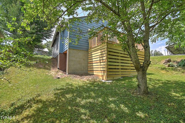 165 Hughes Street, Bristol, VA 24201