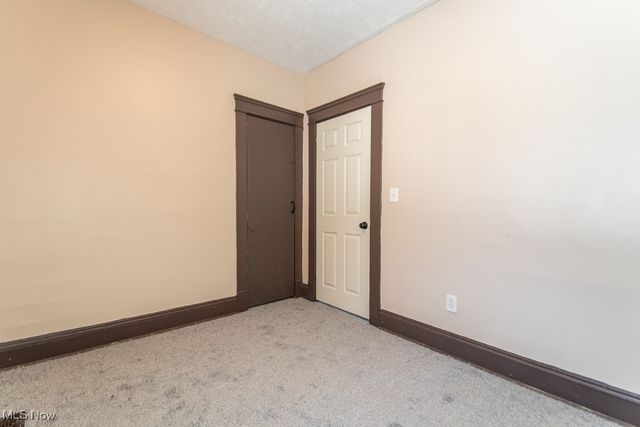 813 Wayside Road, Cleveland, OH 44110