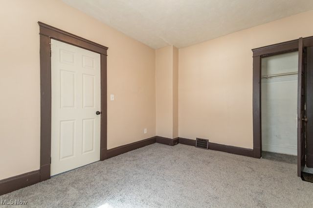 813 Wayside Road, Cleveland, OH 44110