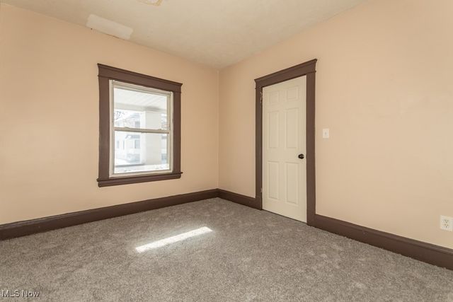 813 Wayside Road, Cleveland, OH 44110