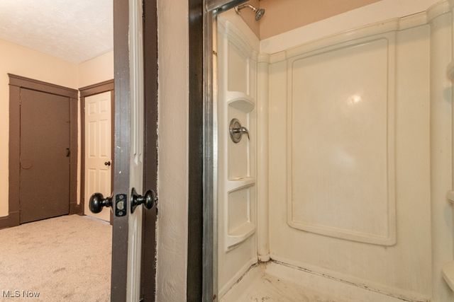 813 Wayside Road, Cleveland, OH 44110