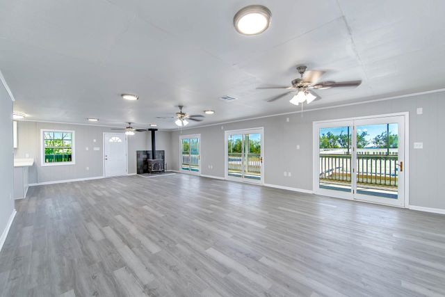 999 Four Point Rd, Dulac, LA 70353