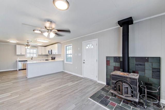 999 Four Point Rd, Dulac, LA 70353