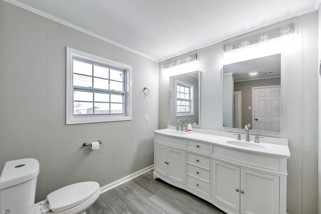 999 Four Point Rd, Dulac, LA 70353