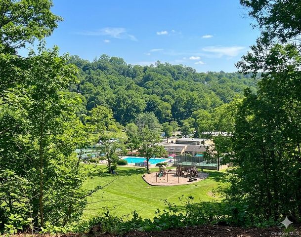600 Heritage Hills A, Somers, NY 10589