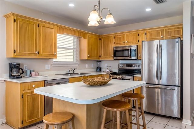 2354 Island Shores Drive, Dauphin Island, AL 36528