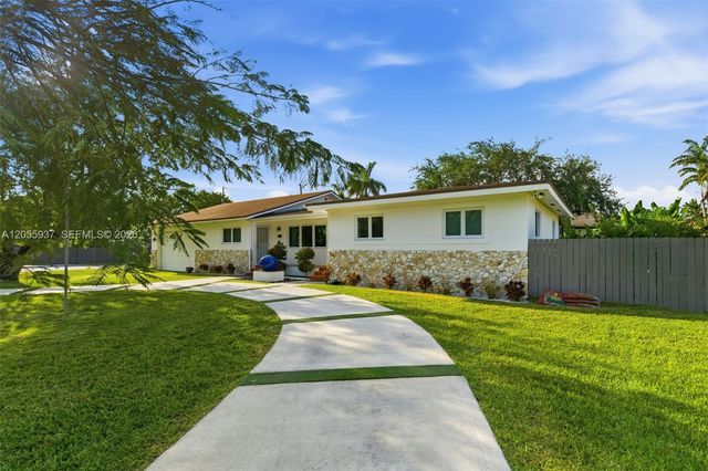 10795 SW 34th Street, Miami, FL 33165