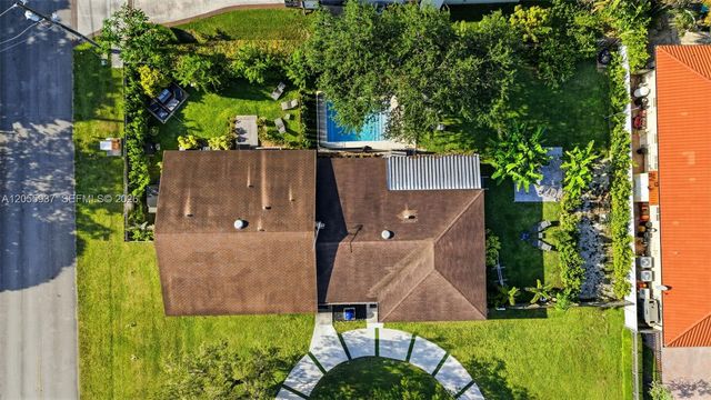 10795 SW 34th Street, Miami, FL 33165
