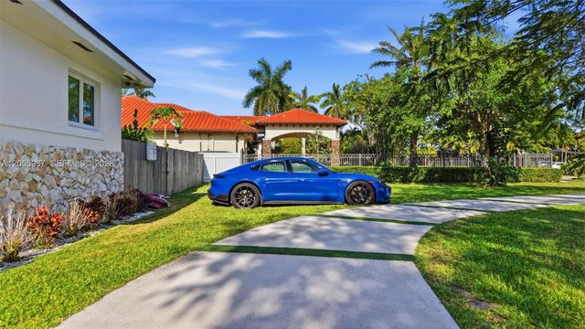 10795 SW 34th Street, Miami, FL 33165