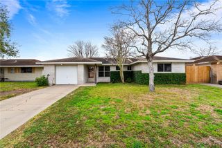 2022 Mandy Lane, Corpus Christi, TX 78412