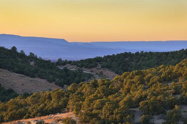 1071 S Summit Ridge, Santa Fe, NM 87501