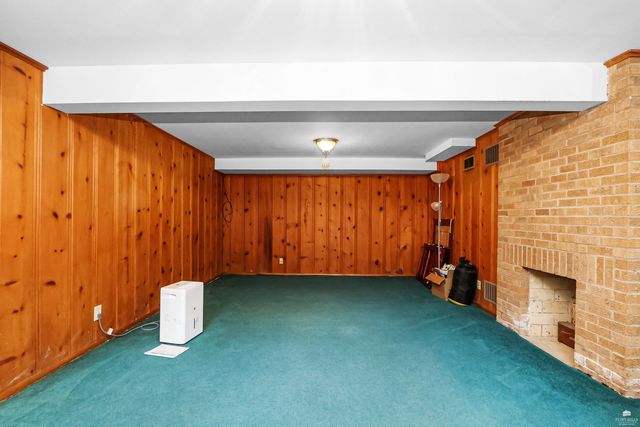 447 Edgerton Avenue, Manhattan, KS 66502