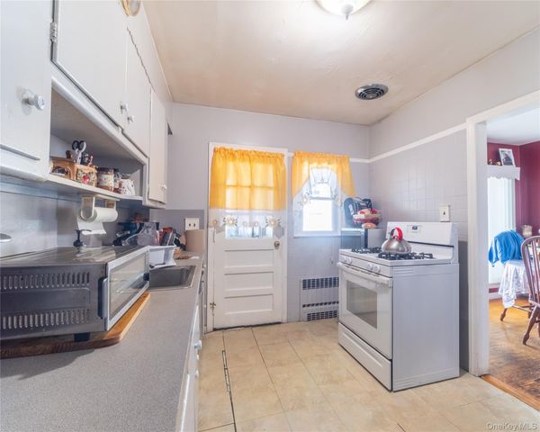 255 Glen Avenue, Port Chester, NY 10573