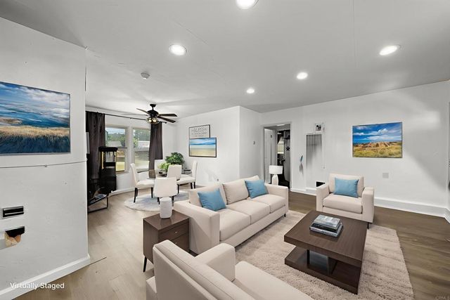 649 W Washington Ave, El Cajon, CA 92020