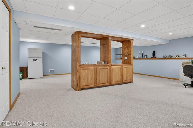 37828 Avon Lane, Farmington Hills, MI 48331