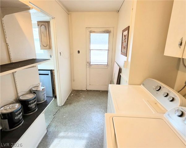 1674 D Street, Las Vegas, NV 89106