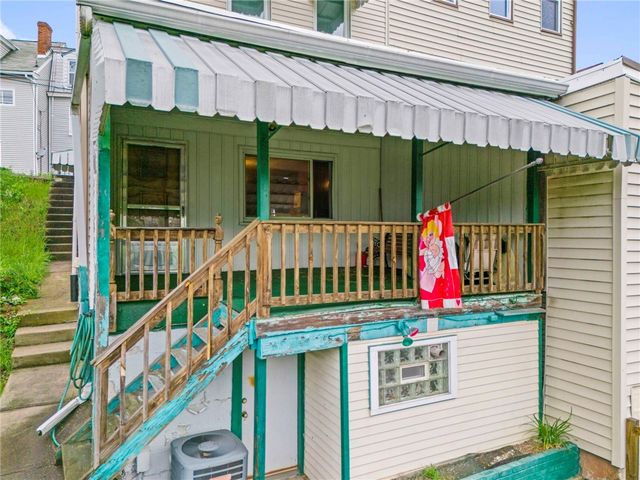 1908 Saint Paul St, South Side, PA 15203