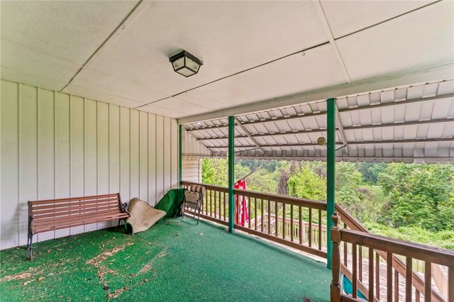 1908 Saint Paul St, South Side, PA 15203