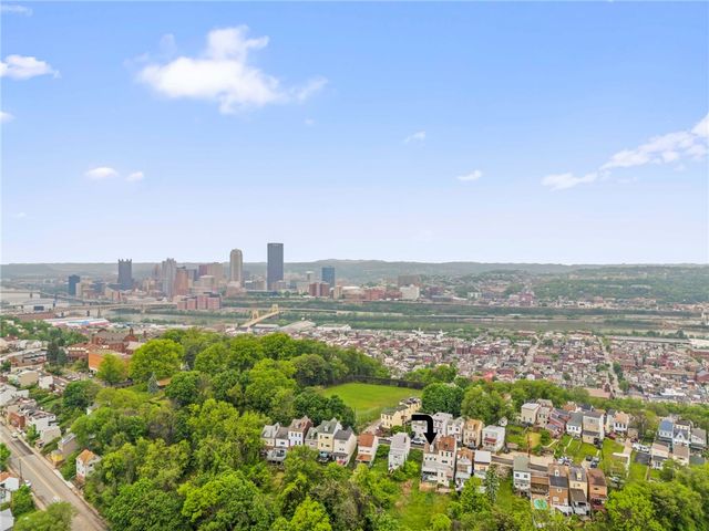 1908 Saint Paul St, South Side, PA 15203