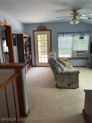 700 Timber Ridge Road, Howe, OK 74937
