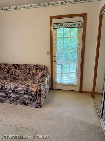 700 Timber Ridge Road, Howe, OK 74937