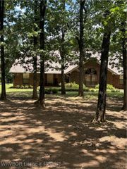 700 Timber Ridge Road, Howe, OK 74937