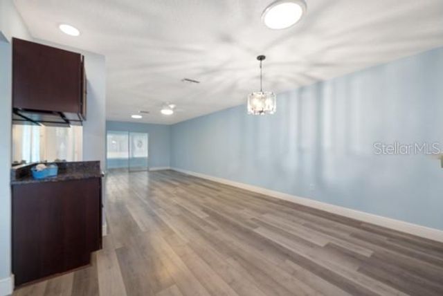 3351 STONEHAVEN COURT W C, Palm Harbor, FL 34684