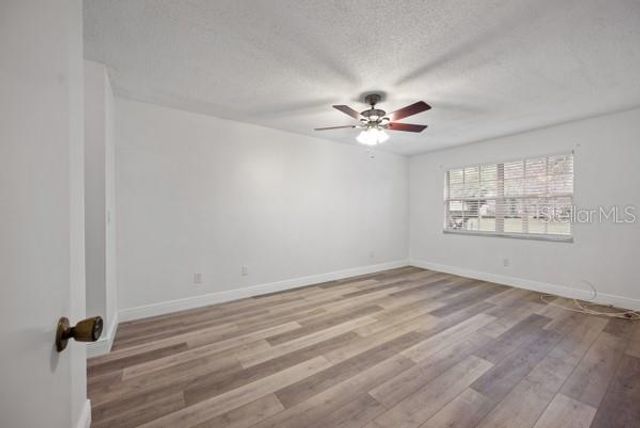 3351 STONEHAVEN COURT W C, Palm Harbor, FL 34684