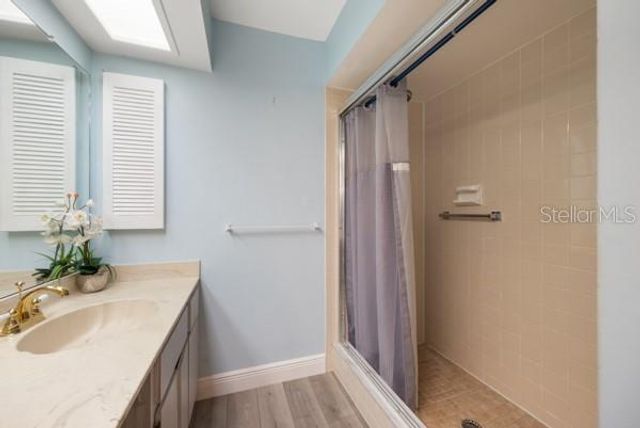 3351 STONEHAVEN COURT W C, Palm Harbor, FL 34684