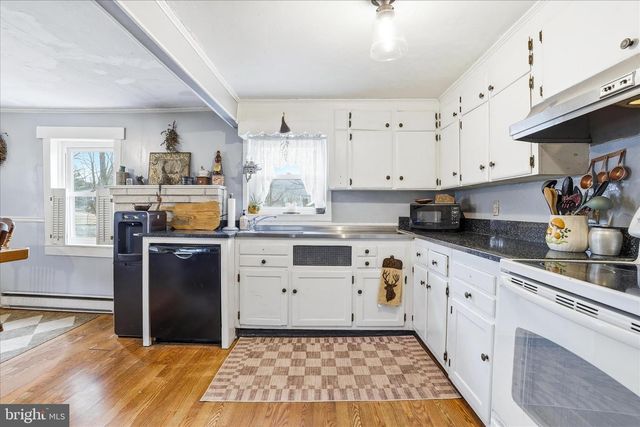 25210 CASCADE RD, Cascade, MD 21719