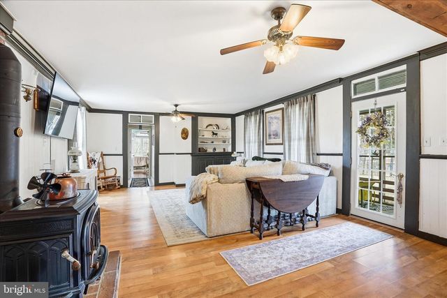 25210 CASCADE RD, Cascade, MD 21719