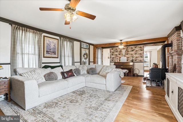 25210 CASCADE RD, Cascade, MD 21719