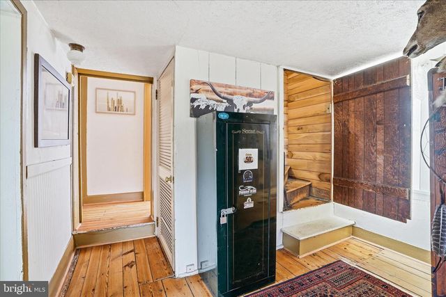 25210 CASCADE RD, Cascade, MD 21719