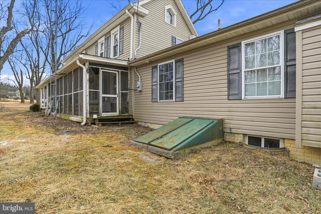 25210 CASCADE RD, Cascade, MD 21719