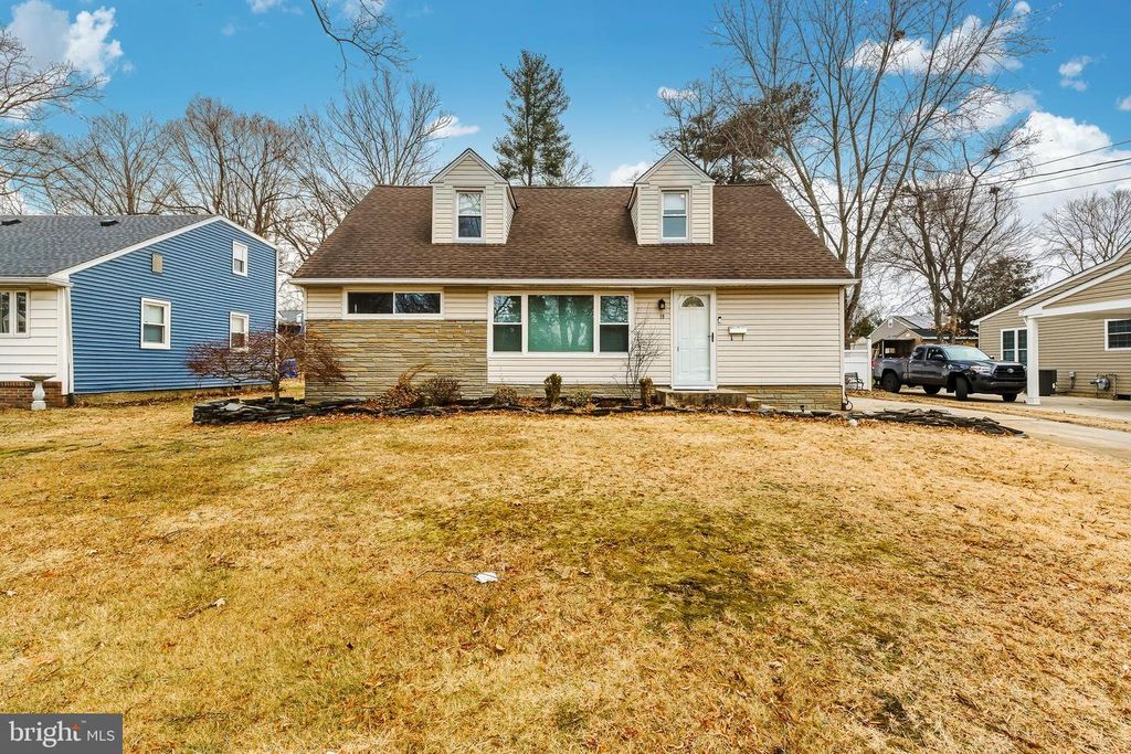 19 BEECH PL, West Deptford, NJ 08096