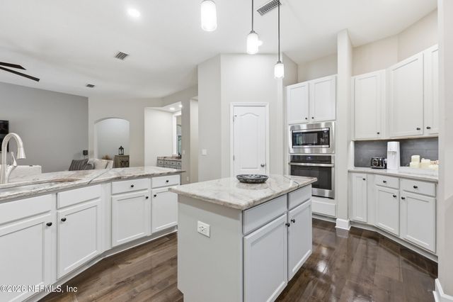 275 FLORES Way, St. Johns, FL 32259