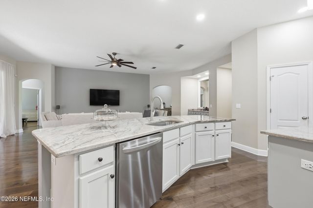 275 FLORES Way, St. Johns, FL 32259