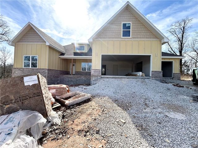 38 Winsford Circle, Bella Vista, AR 72715