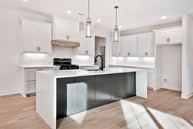 38 Winsford Circle, Bella Vista, AR 72715