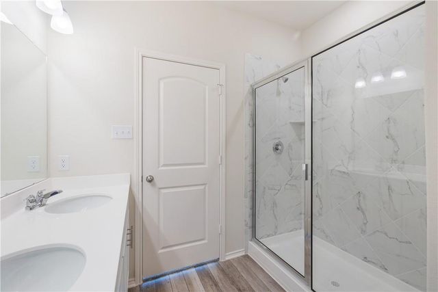 181 Sugarberry DR, Buda, TX 78610