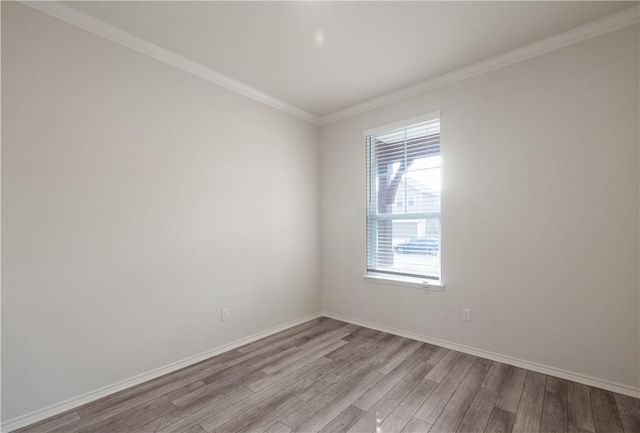 181 Sugarberry DR, Buda, TX 78610