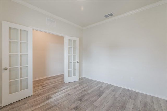 181 Sugarberry DR, Buda, TX 78610