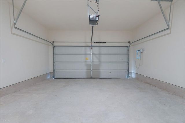 181 Sugarberry DR, Buda, TX 78610