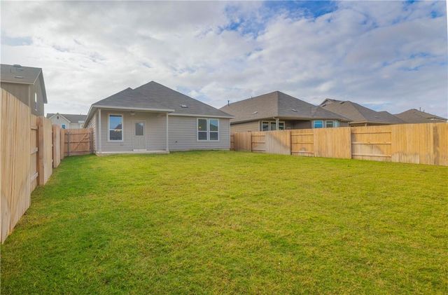 181 Sugarberry DR, Buda, TX 78610