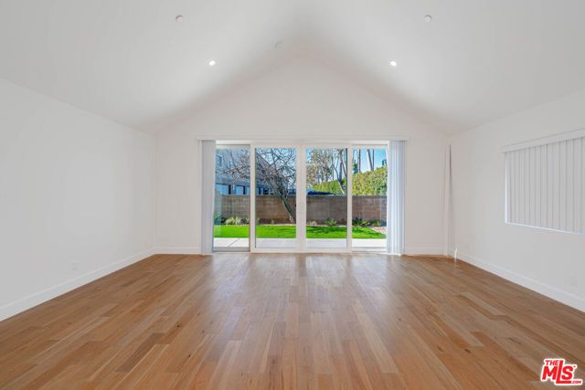 5941 Etiwanda Avenue, Tarzana (los Angeles), CA 91356