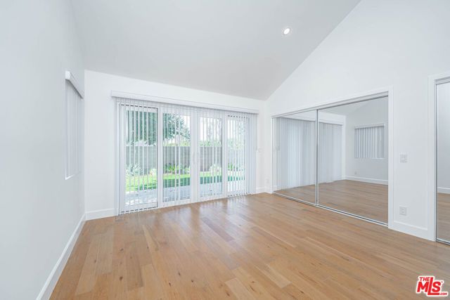 5941 Etiwanda Avenue, Tarzana (los Angeles), CA 91356