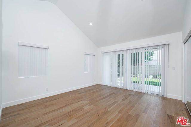 5941 Etiwanda Avenue, Tarzana (los Angeles), CA 91356