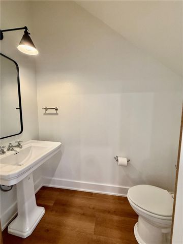 825 NW 14th Street, Bentonville, AR 72712